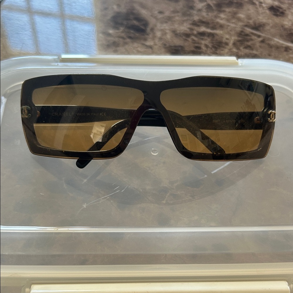 CHANEL Black and Brown Sunglasses